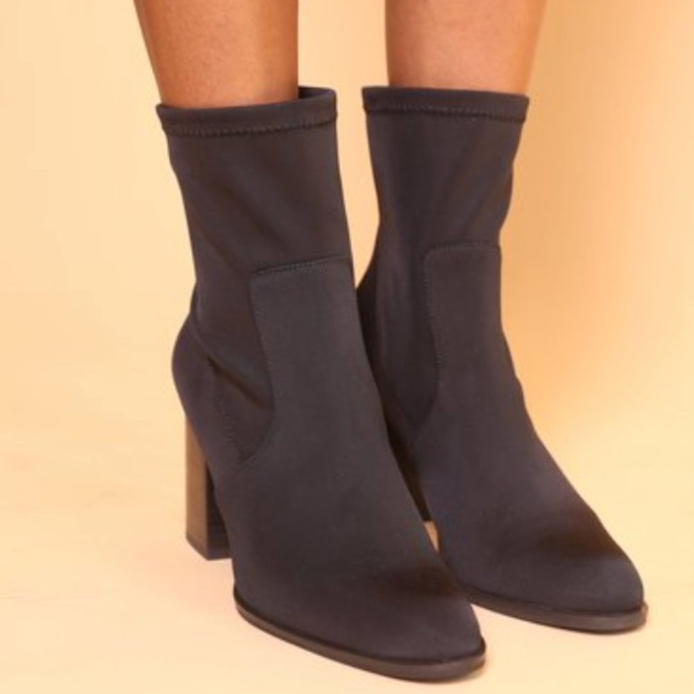 INTENTIONALLY BLANK | JANET BLACK SCUBA | SZ 6